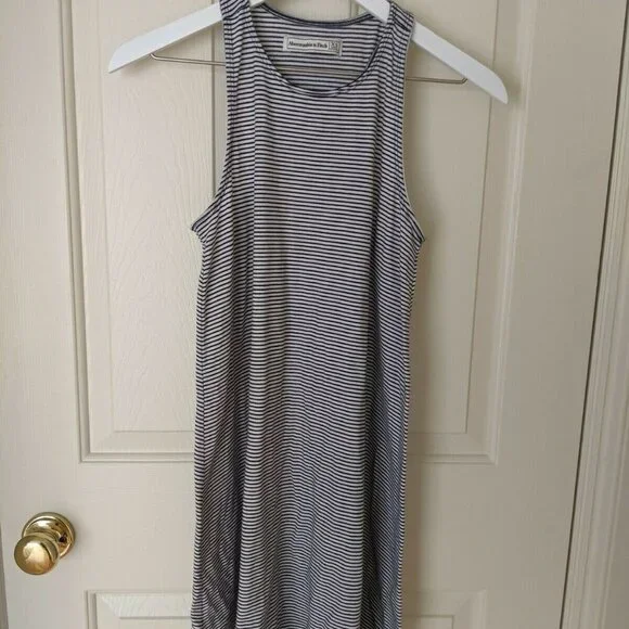 Abercrombie & Fitch Striped Blue Black White Dress - Picture 2 of 8